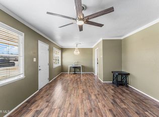 15600 M St, Mojave, CA 93501
