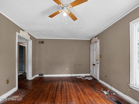 4th image of 603 Launcelot Rd
