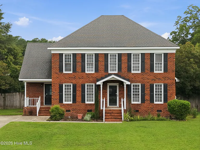 1707 Paramore Dr — Photo 1