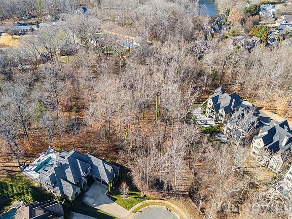 4th image of 1024 Dacavin Dr