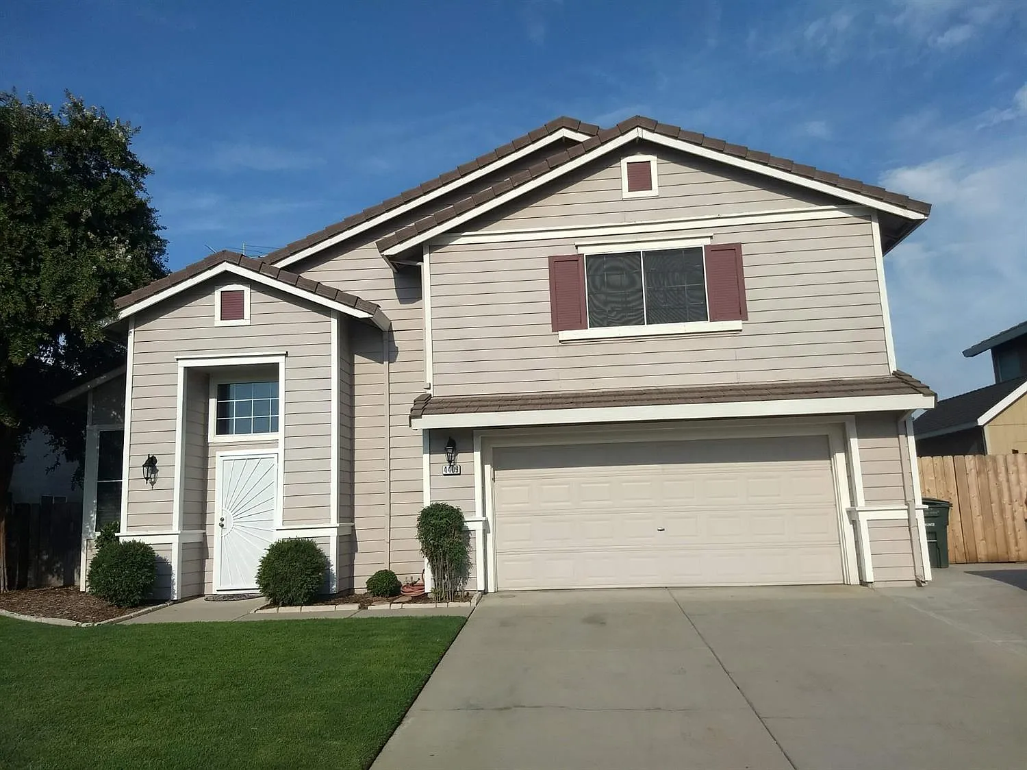 4409 San Martin Dr photo 1