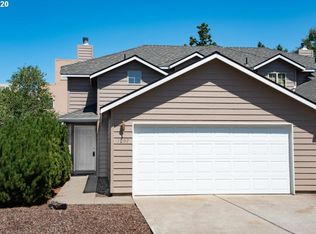 1297 NE Purcell Blvd, Bend, OR 97701