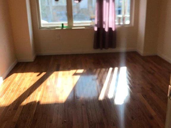 3rd image of 8503 89th Ave