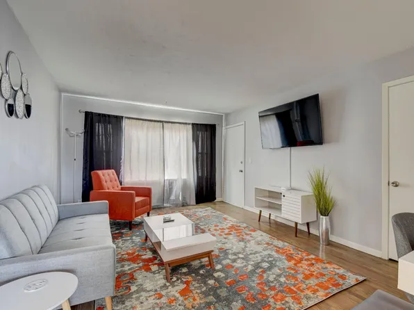 3005 S 108th St APT 2, Omaha, NE 68144