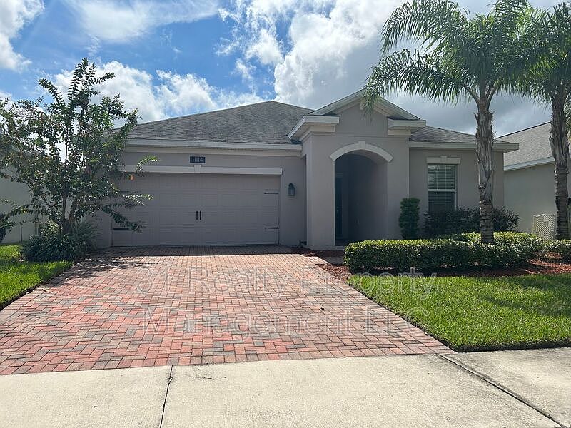 1st image of 11114 Sycamore Woods Dr