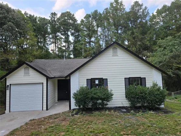 2884 Kevin Ln, Jonesboro, GA 30236