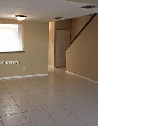 3rd image of 4732 NW 90th Ave