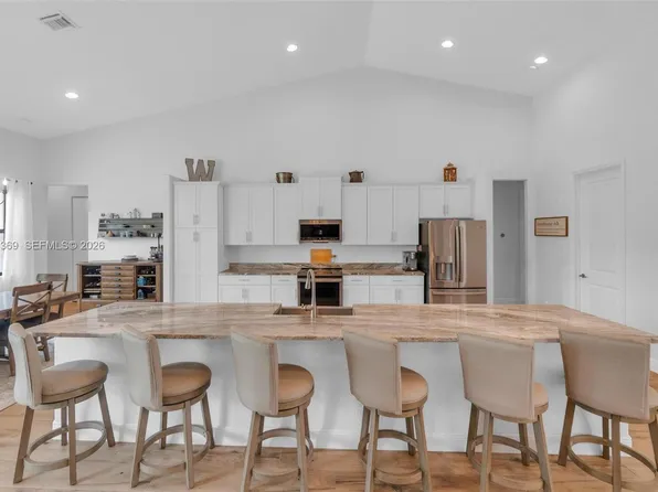 17924 68th St N, Loxahatchee, FL 33470