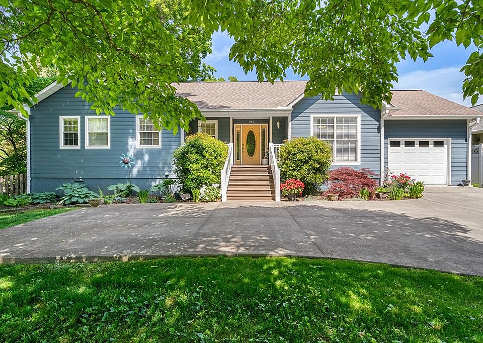 1st image of 450 Long View Dr
