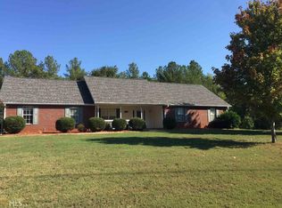 131 New Farm Dr, Locust Grove, GA 30248