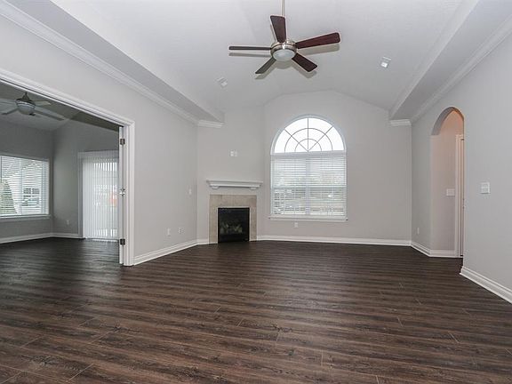 4th image of 6738 Liberty Cir