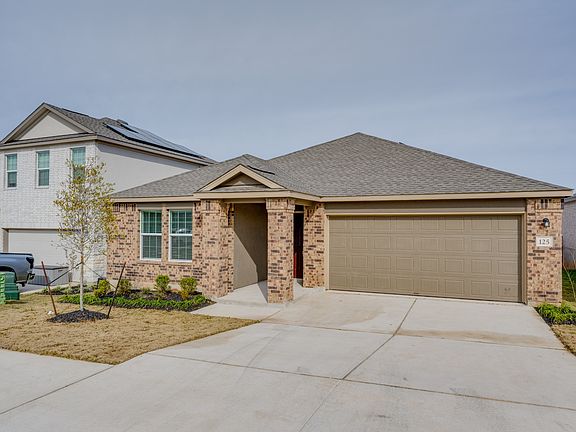 2nd image of 125 Greystone Ct