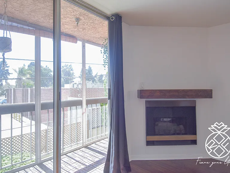 5143 Bakman Ave #206 — Photo 8