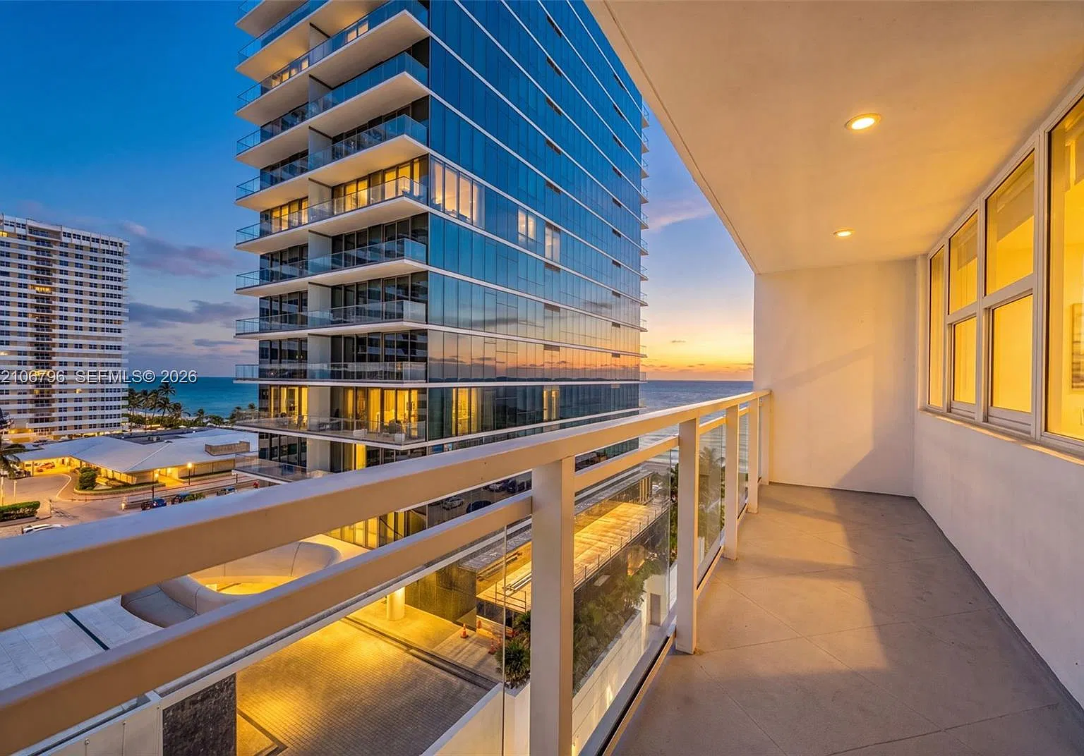 Parker Plaza Condo Estate — Photo 1