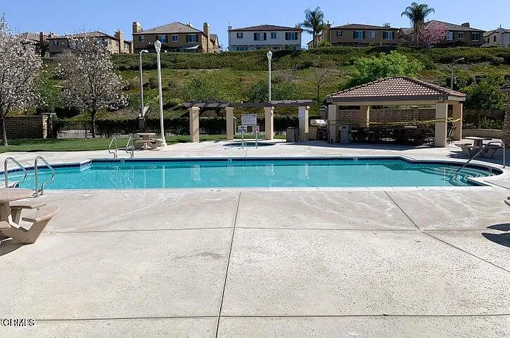 28360 Maitland Ln — Photo 23