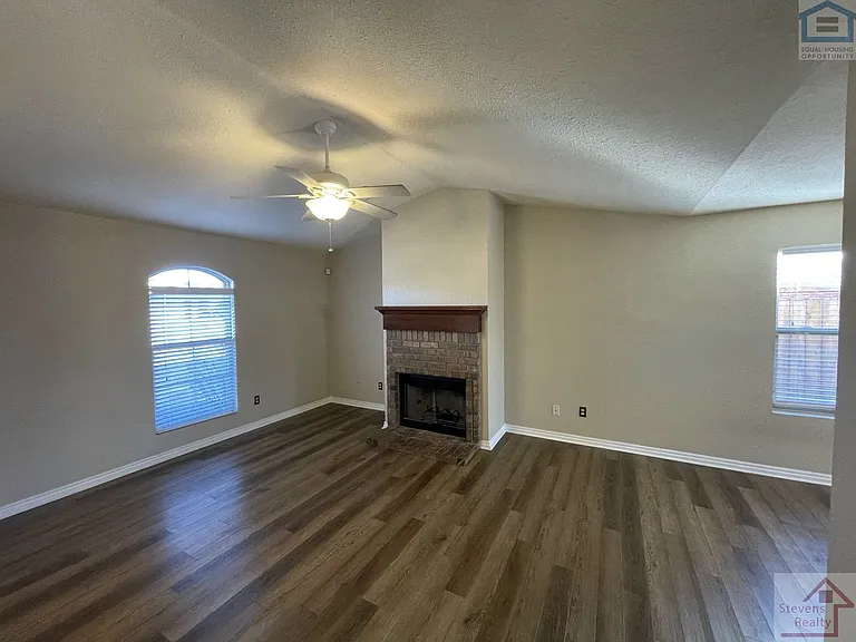 4416 SW Hickory Ln — Photo 9
