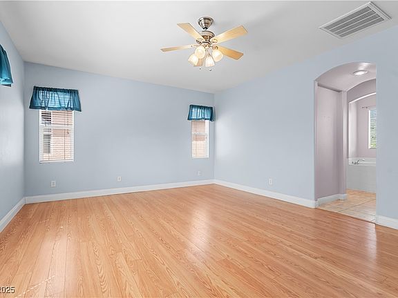 4th image of 1113 Spottswood Ave