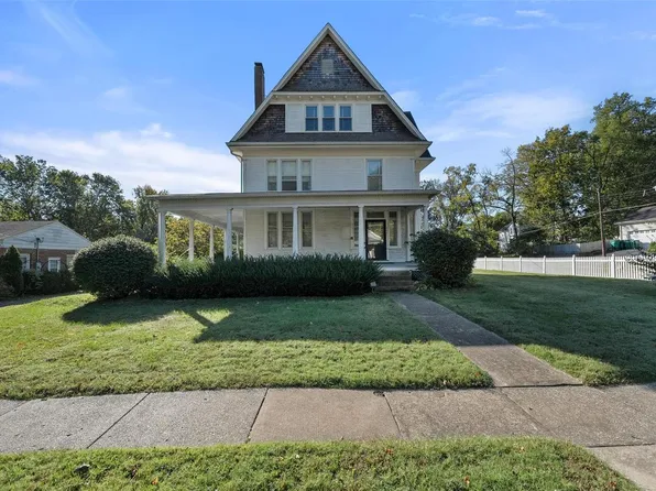 550 Ridge Ave, Saint Louis, MO 63119