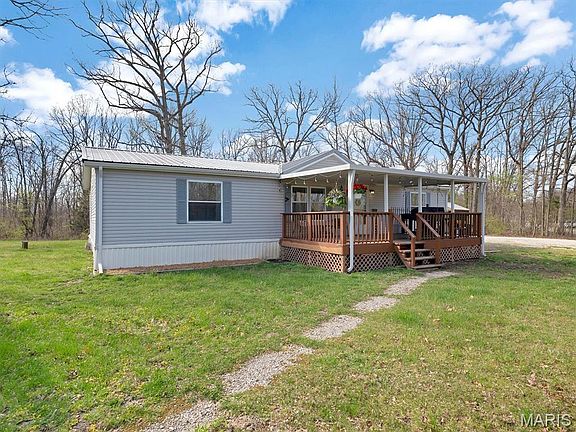 3rd image of 177 Pinnacle Lake Rd