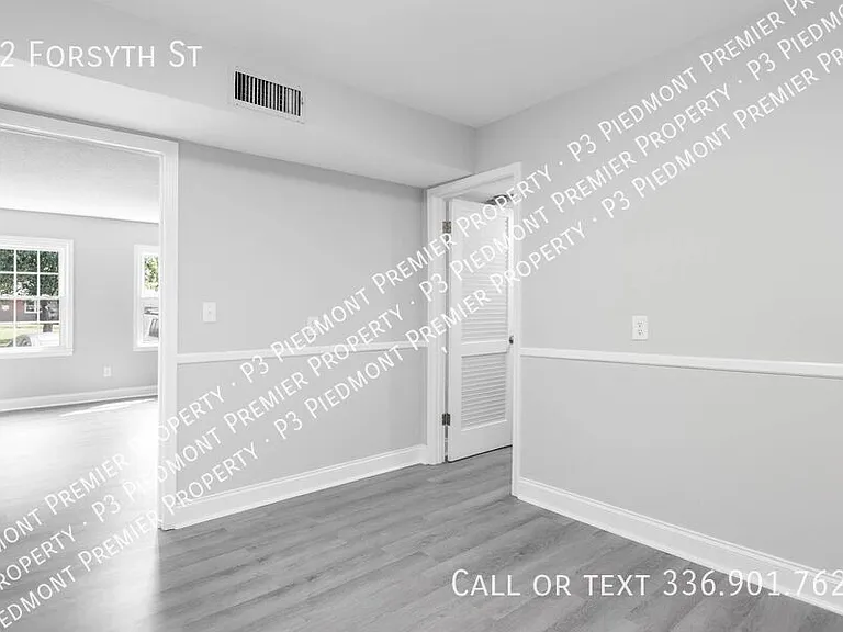 22 Forsyth St — Photo 9