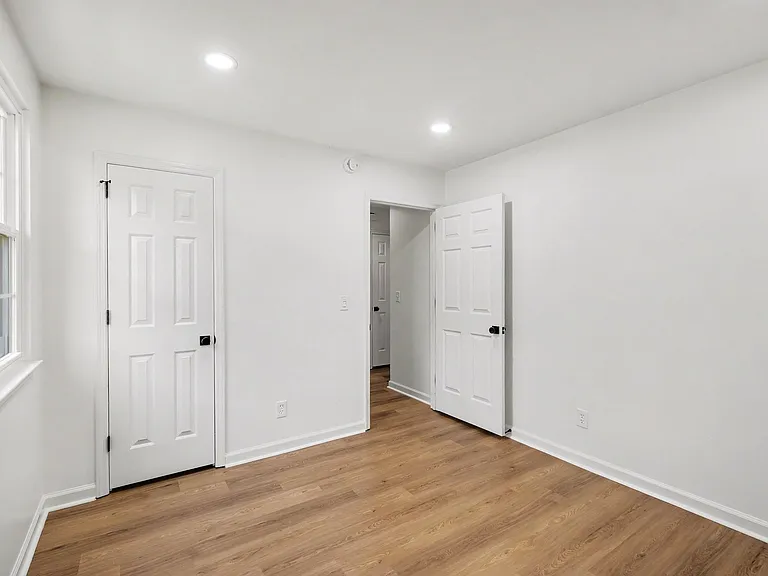 613 Brentwood Point — Photo 5