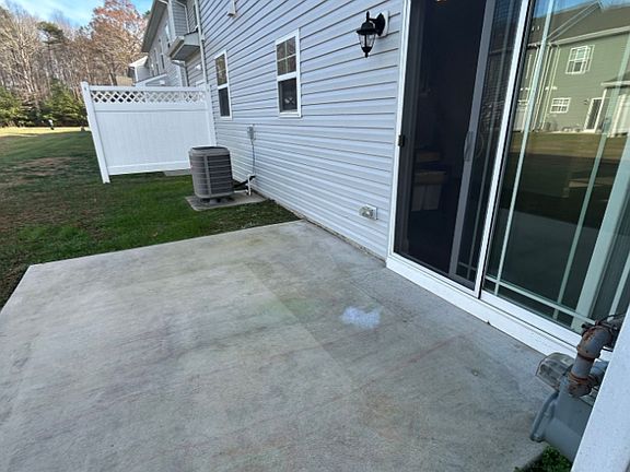 2nd image of 505 Stockbridge Ct