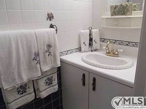 4th image of 1101 King George Ln #65