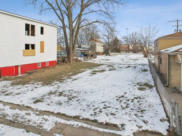 4729 S Shields Ave, Chicago, IL 60609