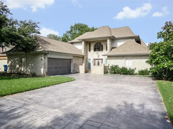 18150 Walden Forest Dr, Humble, TX 77346