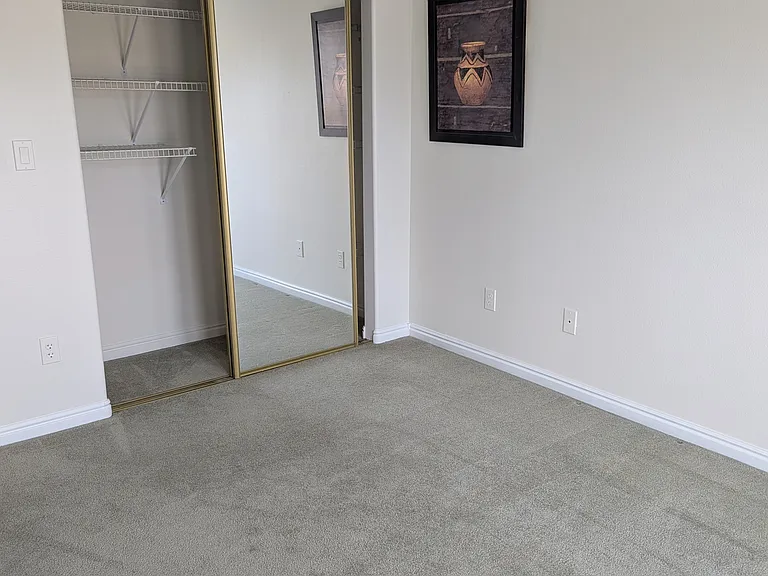 920 Vista Del Sol Ct — Photo 32