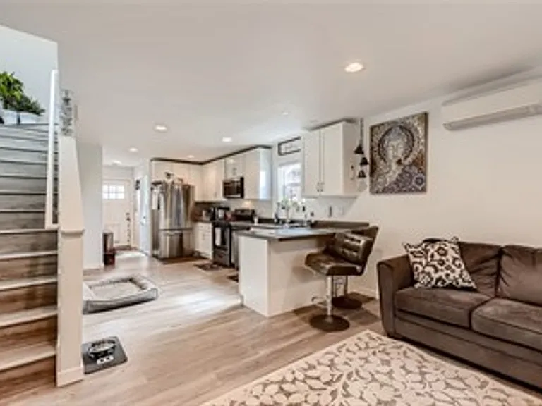 4333 S M St — Photo 3