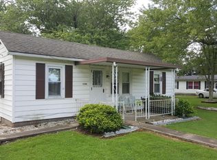 1244 Randolph St, Coulterville, IL 62237