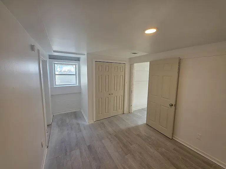 22727 Rein Ave #22727 — Photo 6