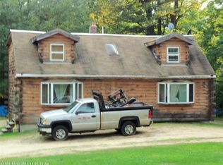 91 Ridge Rd, Peru, ME 04290