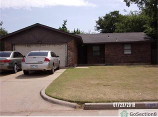 4608 Meadowoak Dr, Midwest City, OK 73110
