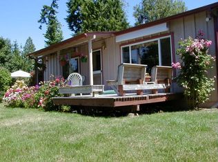 22303 Dewberry Rd NE, Indianola, WA 98342