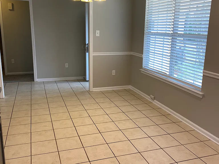 1307 Shirewood Ct — Photo 19