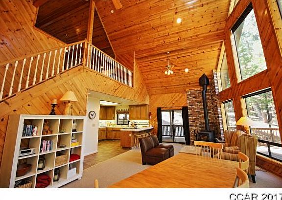 4th image of 4557 Hokan Cir