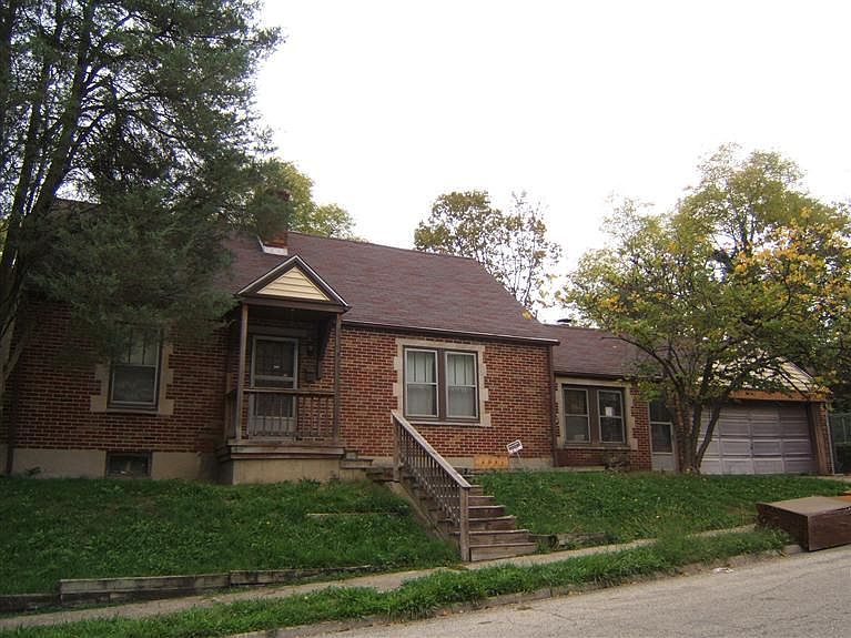 1st image of 1252 Linda Vista Ave