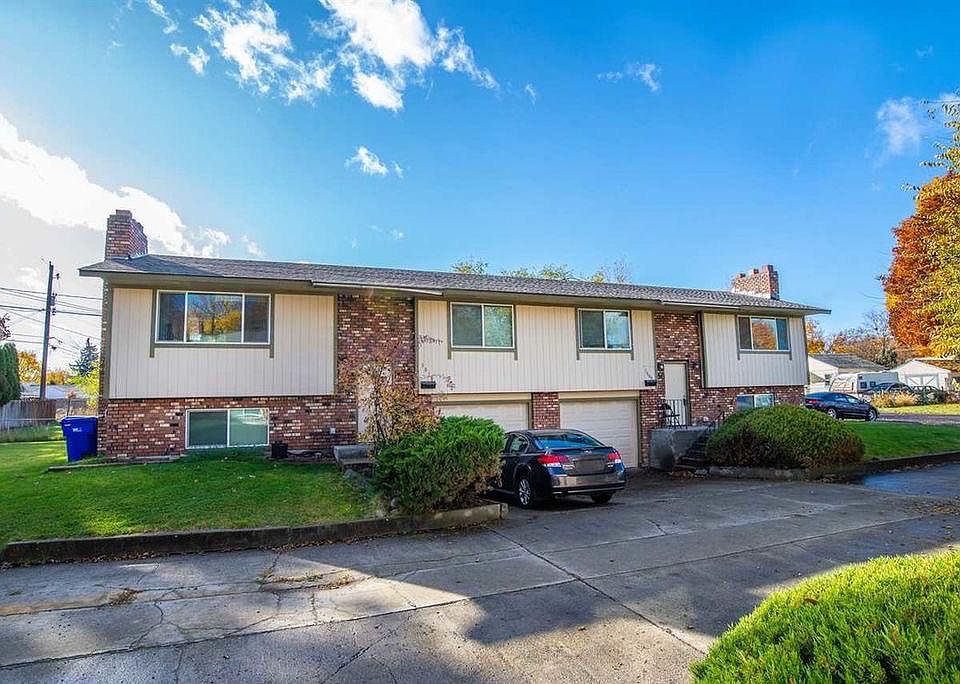 Townhouse style duplex allow for the quite and privacy of a 2 floor home without other renters above or below you