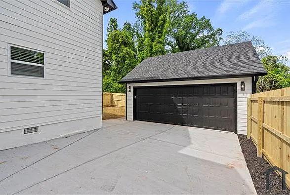 1355 Boulevard Lorraine SW — Photo 17