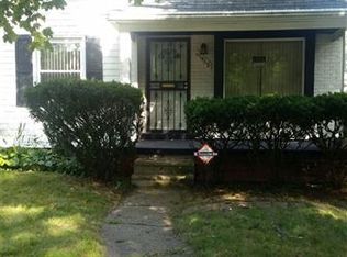 19468 Warwick St, Detroit, MI 48219