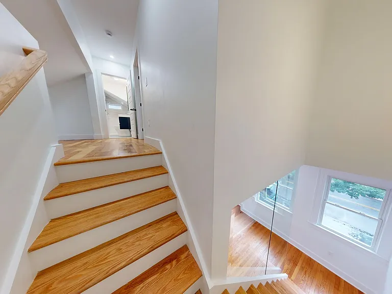 243 Willow St #245 — Photo 18
