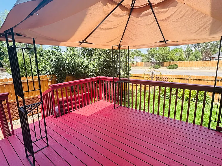 8510 Golden Eye Dr — Photo 31