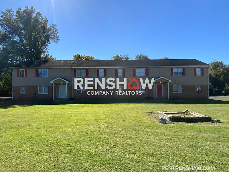 2 bed, 1.0 bath, 770 sqft, $600 — Photo 1