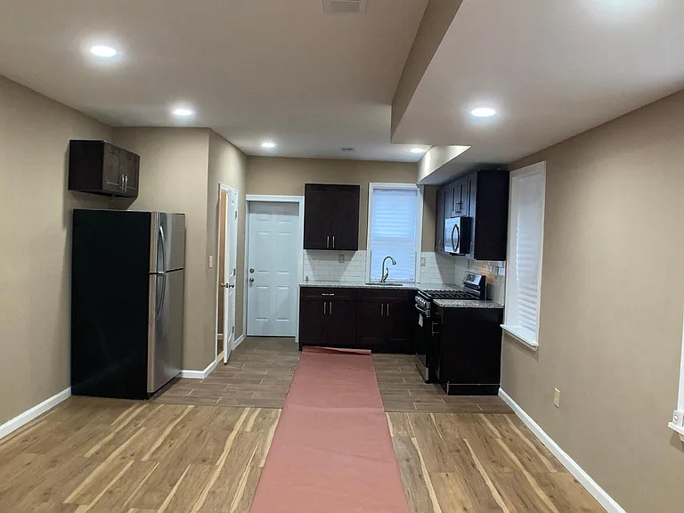 5166 Funston St — Photo 37