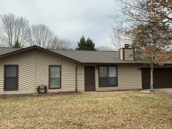 10112 Fairway Ridge Rd, Charlotte, NC 28277