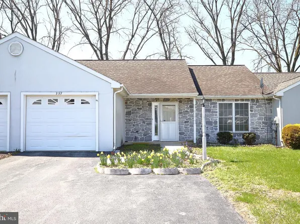 597 Blueberry Ln, Lebanon, PA 17046