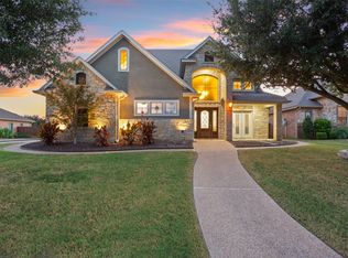 2313 Nicholas, Woodway, TX 76712