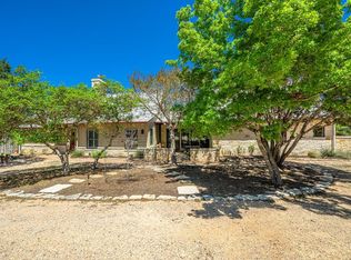 481 Ranch Rim Rd W, Ingram, TX 78025